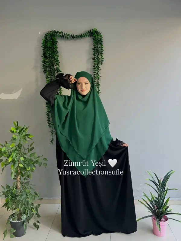 Uzun Boy 3 Katlı Sufle Zümrüt Yeşil